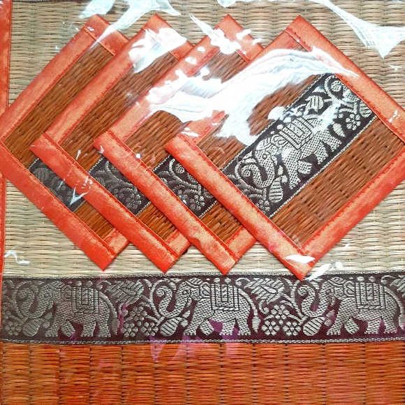 Handicraft Reed Placemat - Picture 3 of 3